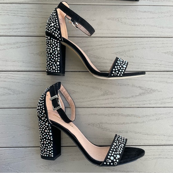 Madden NYC Brigid Black Studded Embellished Block Heels 6 w/ BOX - Picture 7 of 11